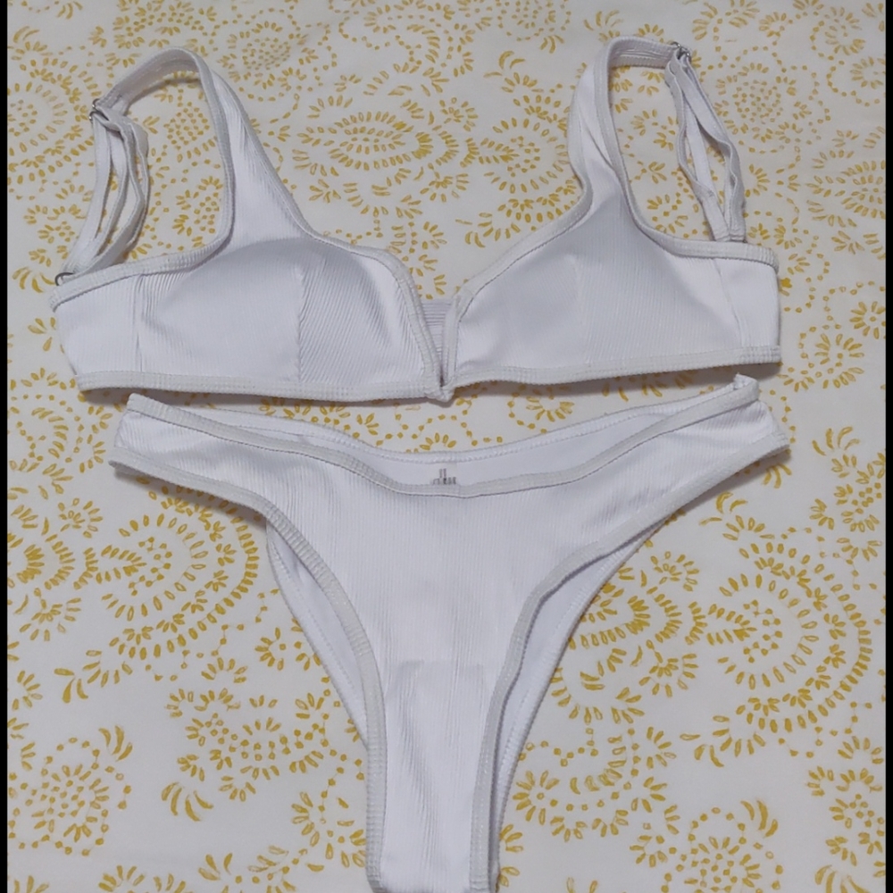 Swim suit